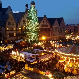 Flusskreuzfahrt mir Rollator zur Adventszeit.