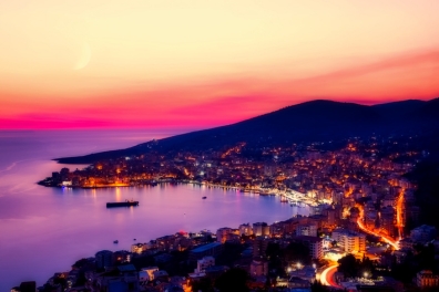 Saranda Beispiel einer schönen Aussicht auf der Slowenien Herbstreise